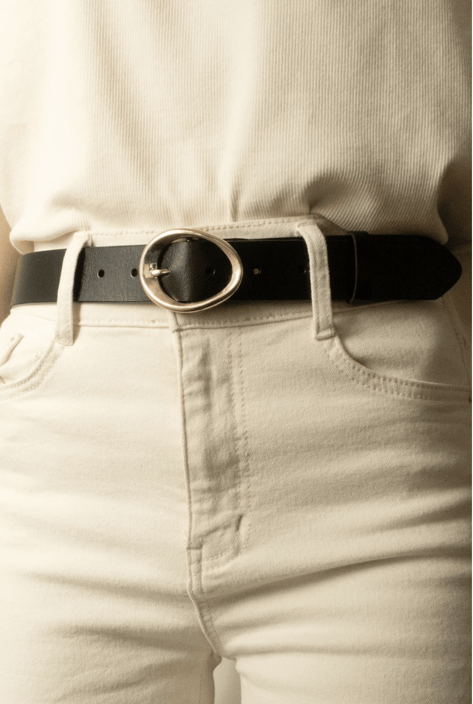 Ceinture noire en cuir 3,5 cm boucle dorée