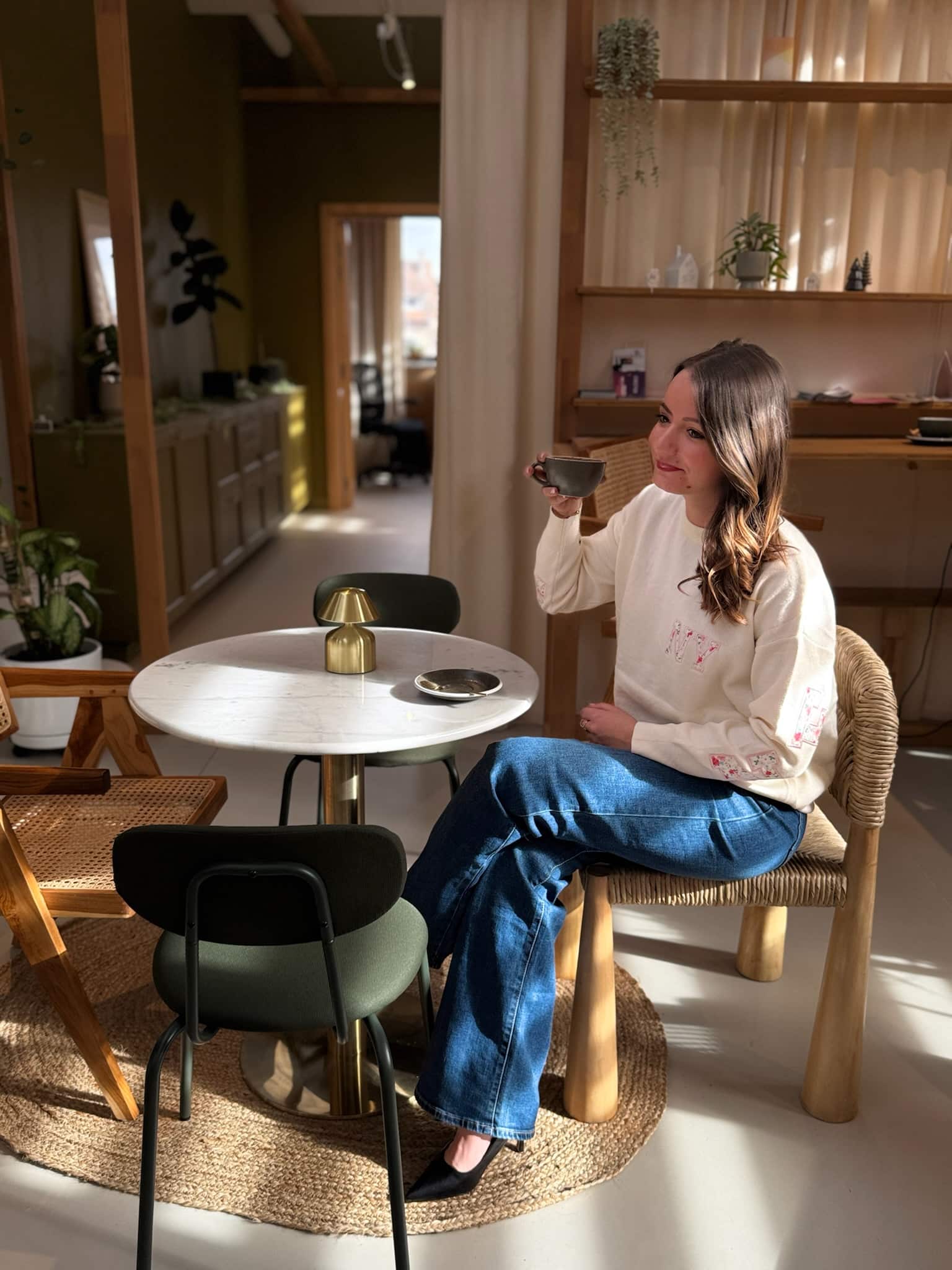 Pull avec lettrage floral New York JULIETTE