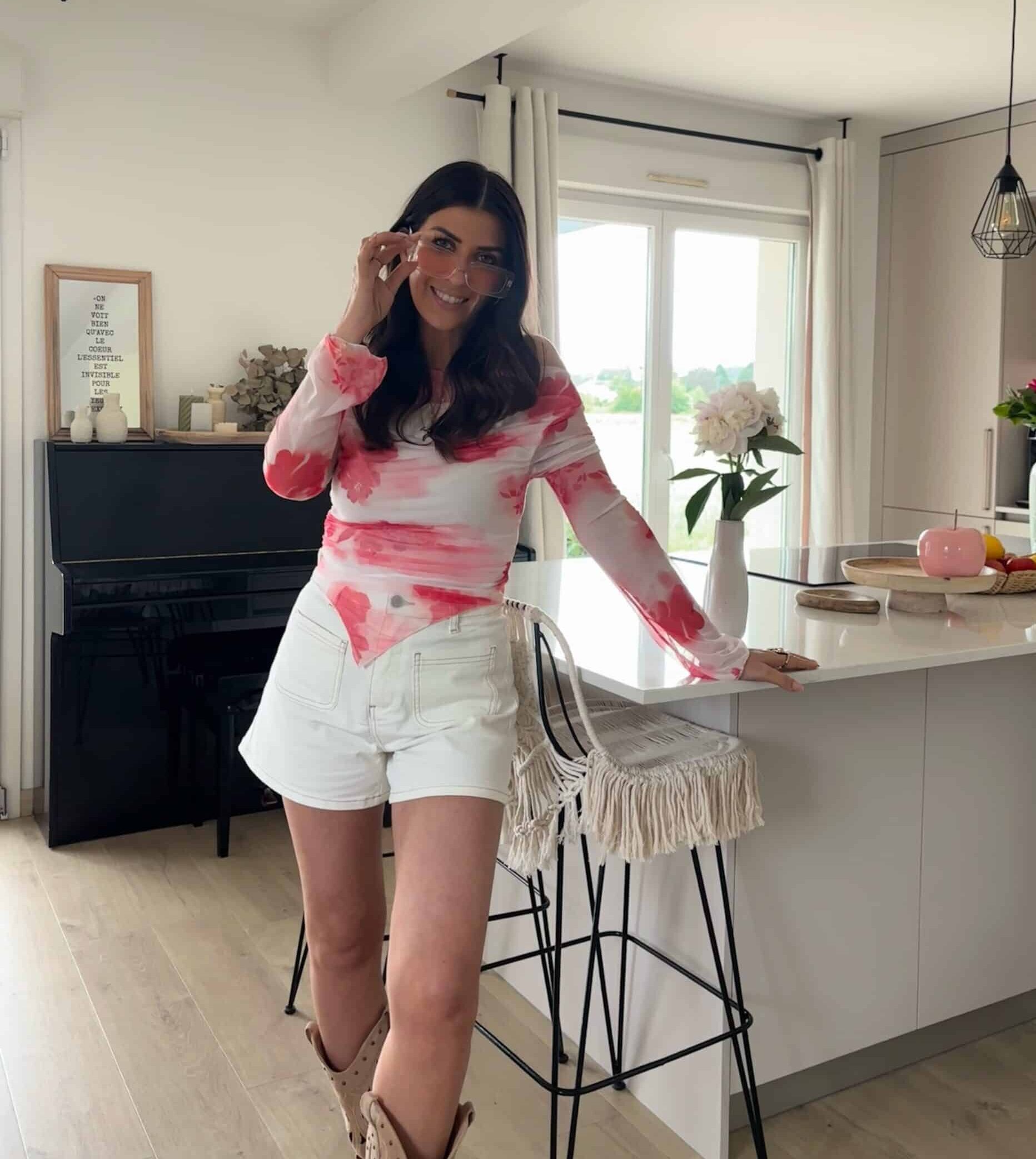 Short STEPHANIE