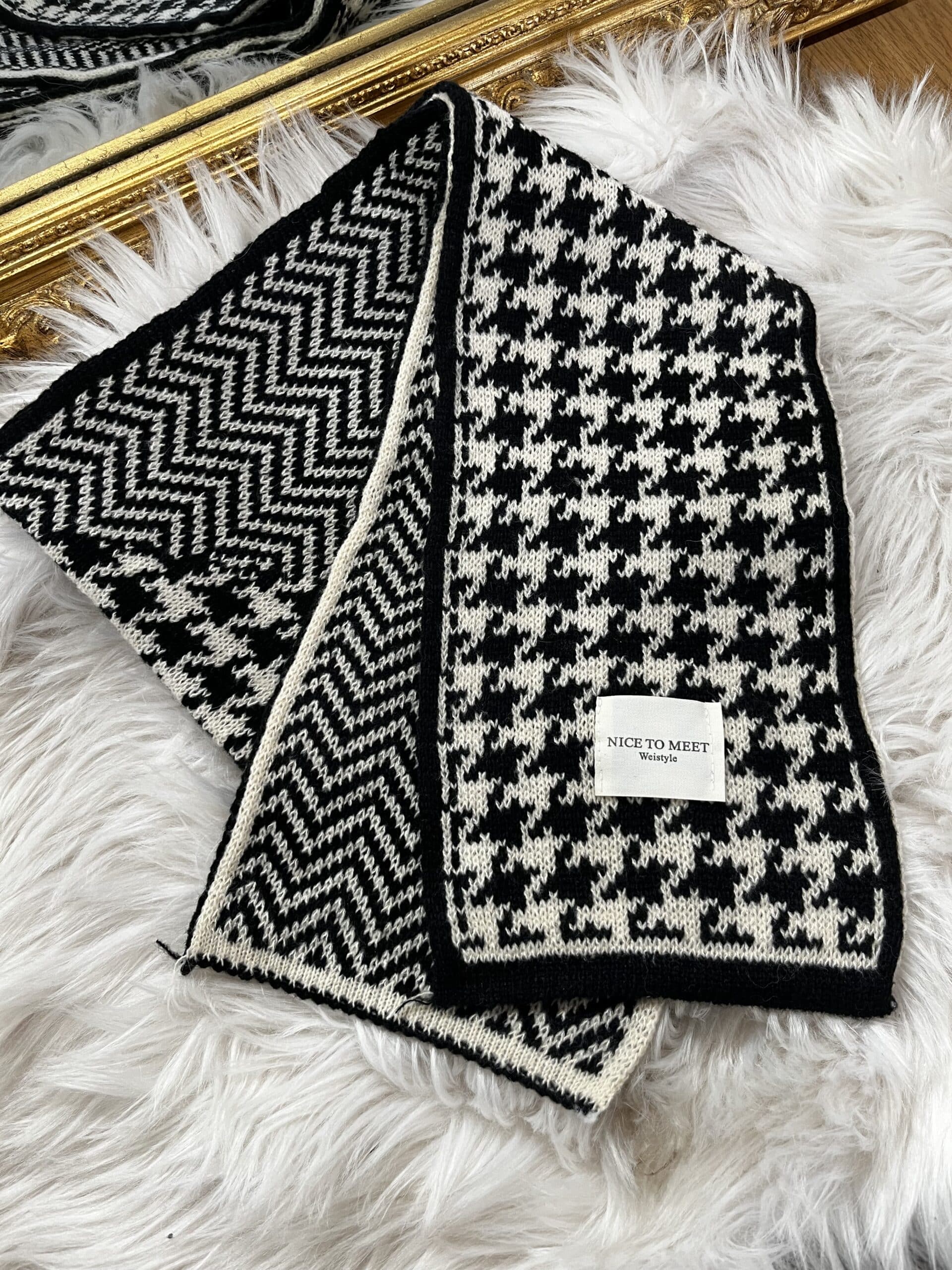 Echarpe à chevrons noir