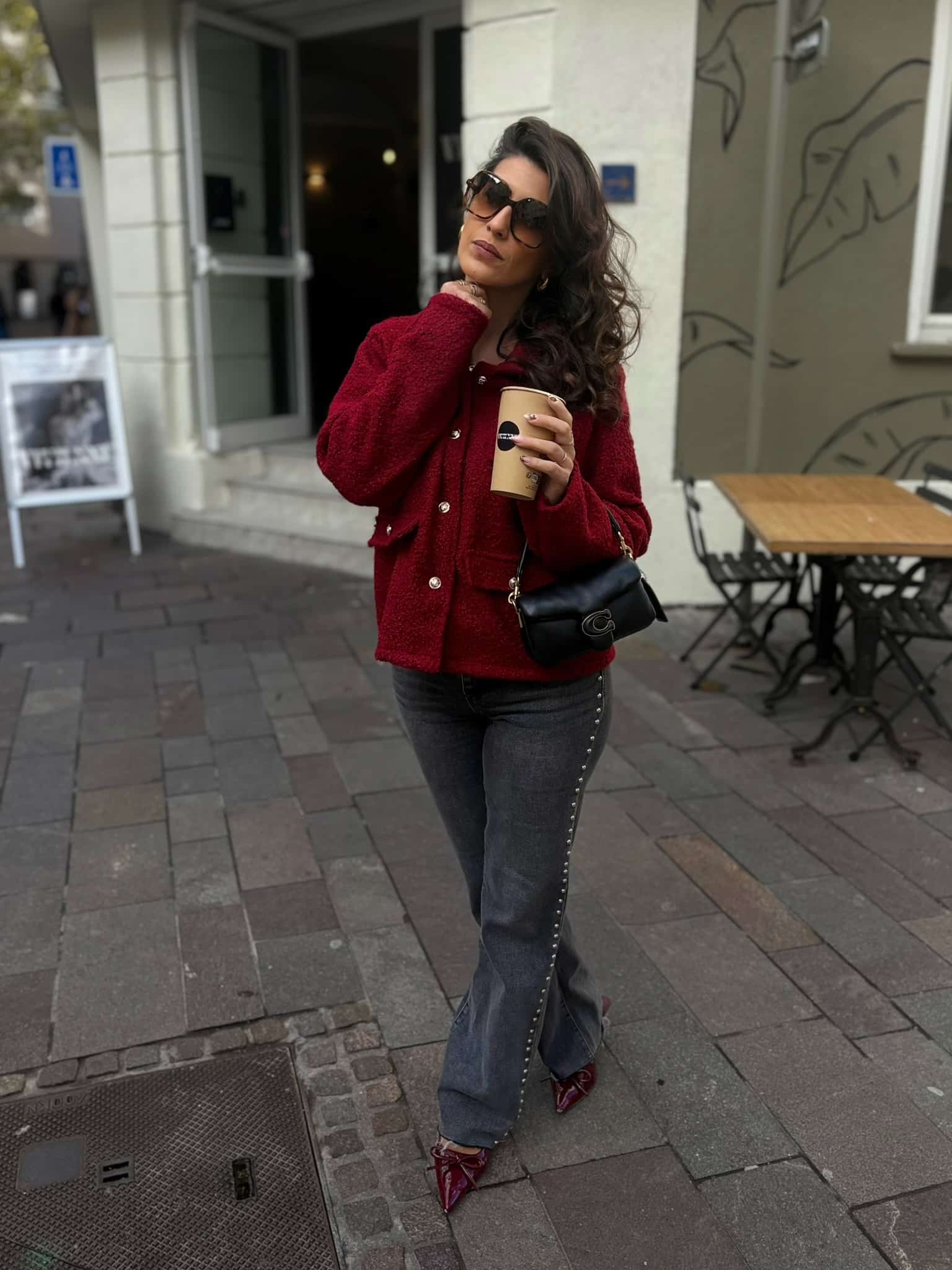 Veste bordeaux à boutons dorés AMBRE