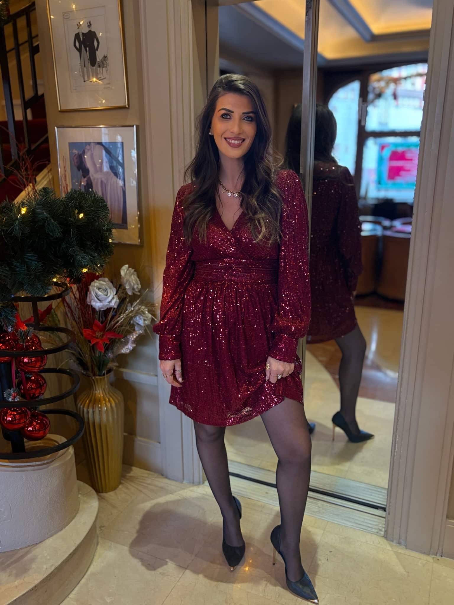 Robe bordeaux scintillante à sequins TINA