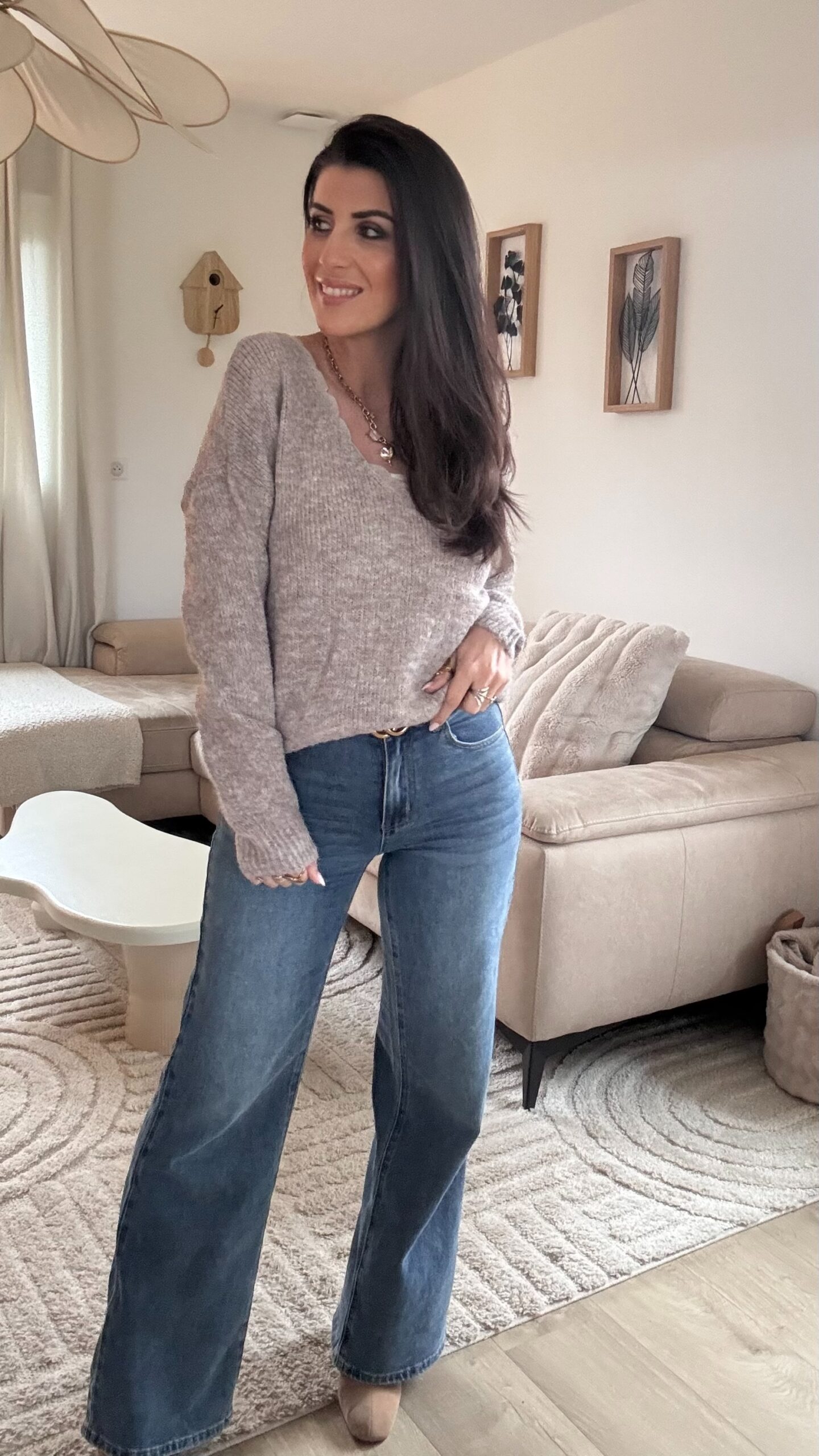 Pull à décolleté V festonné EMMA